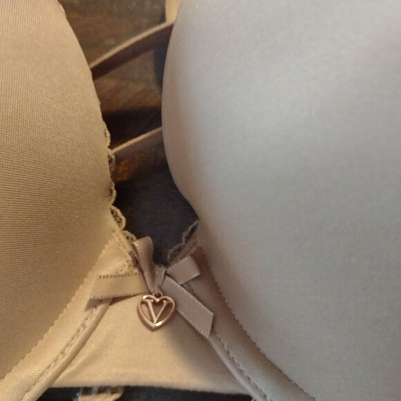 Victoria's Secret Body By Victoria 36B Bra - Picture 4 of 8